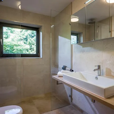 Herliana By Nv-appartements *